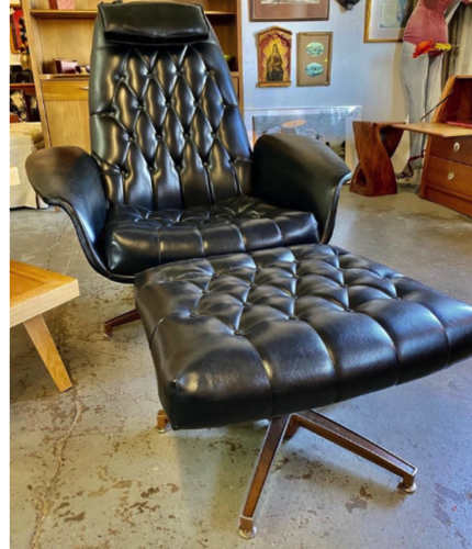 Original George Mulhouser “Mr Chair
SOLD Original George Mulhouser “Mr Chair
SOLD